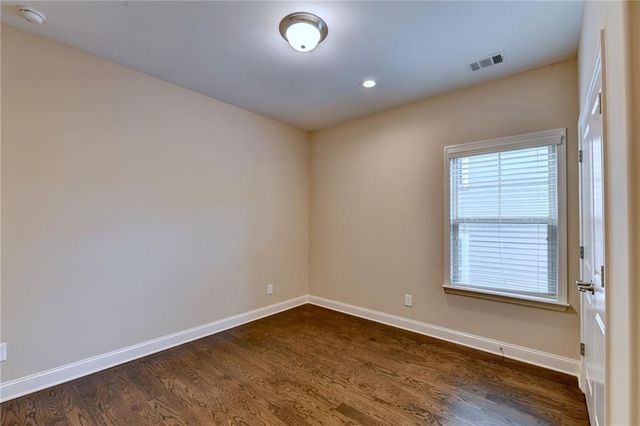 101 Spur Lane, Alpharetta, GA 30009