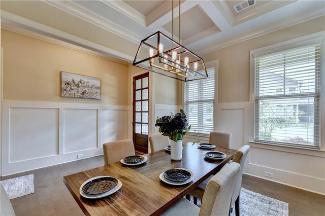 101 Spur Lane, Alpharetta, GA 30009