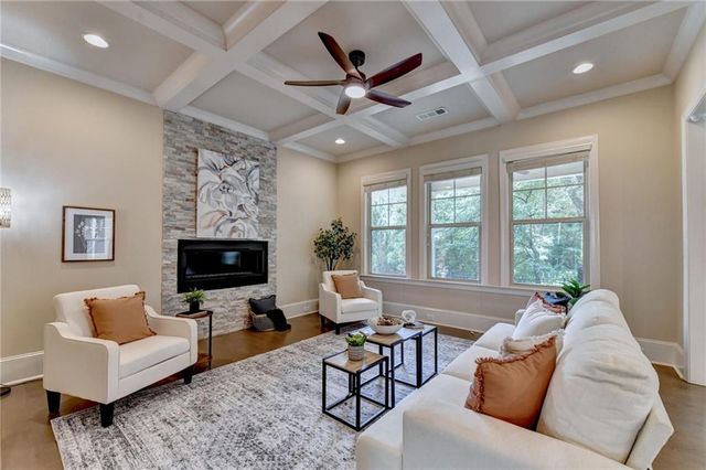 101 Spur Lane, Alpharetta, GA 30009
