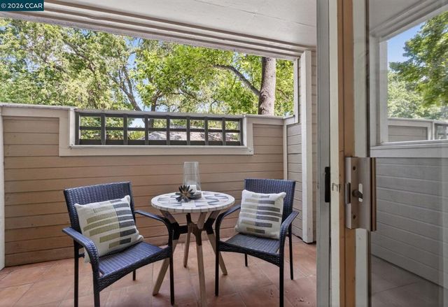 2560 Oak Rd 120, Walnut Creek, CA 94597