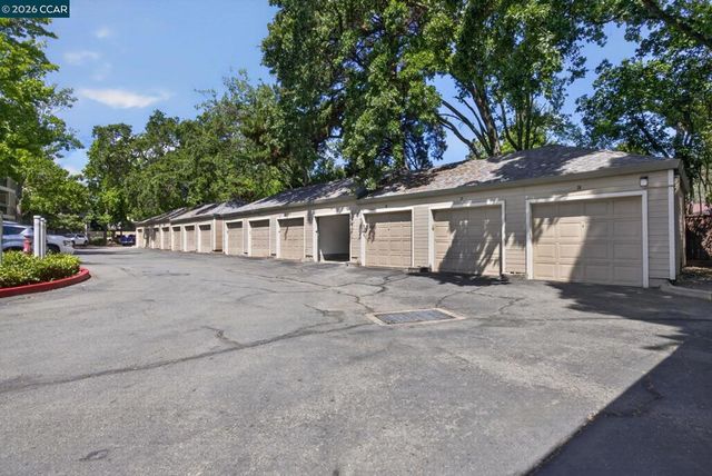 2560 Oak Rd 120, Walnut Creek, CA 94597
