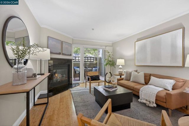 2560 Oak Rd 120, Walnut Creek, CA 94597