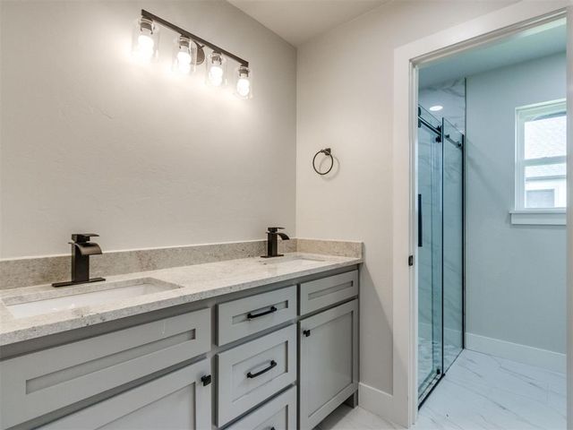 4740 Ranchero Drive, Edmond, OK 73025