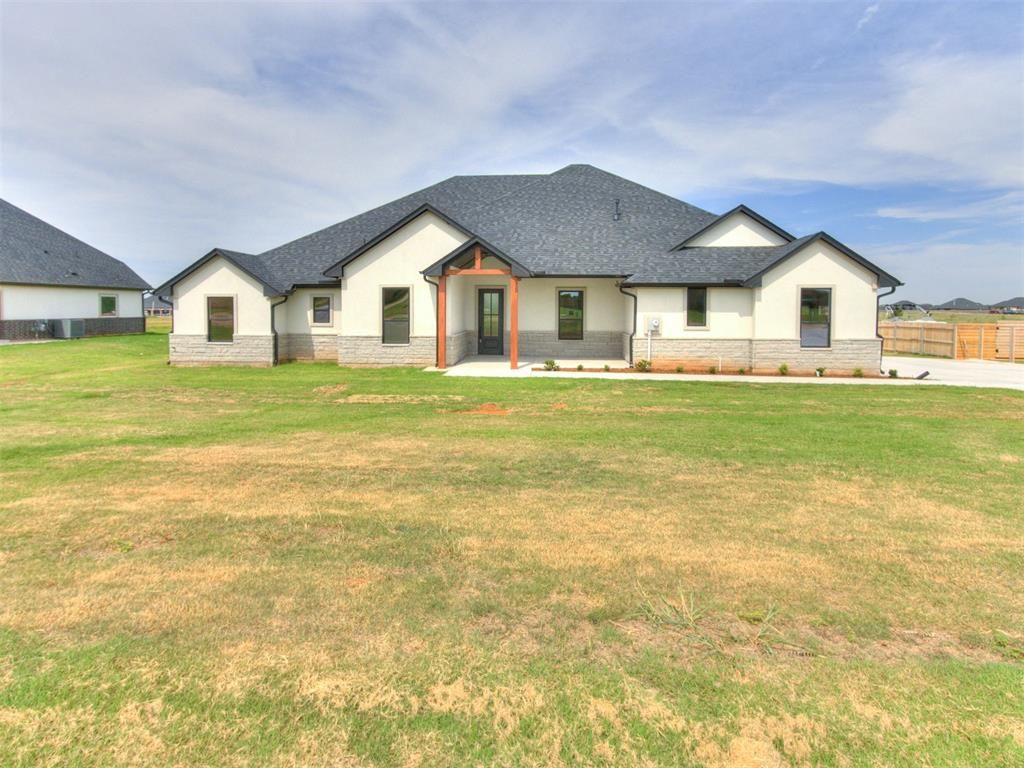 4740 Ranchero Drive, Edmond, OK 73025