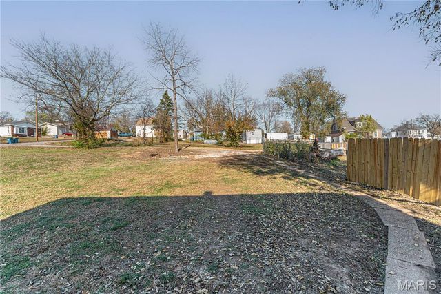 105 E Roosevelt Avenue, Union, MO 63084