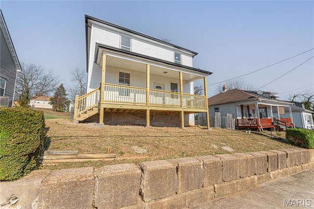 105 E Roosevelt Avenue, Union, MO 63084
