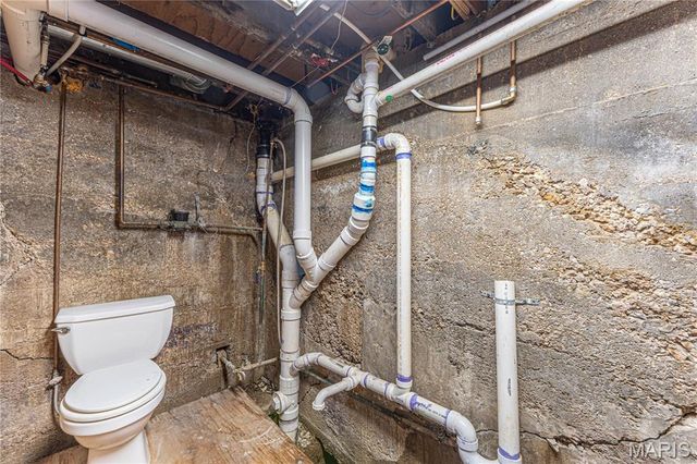 105 E Roosevelt Avenue, Union, MO 63084