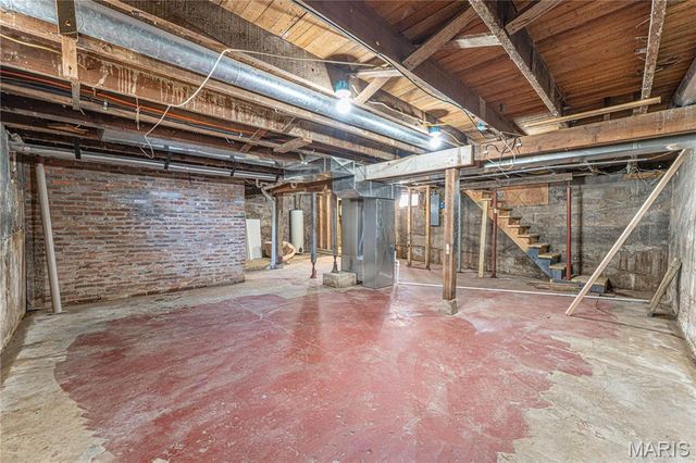 105 E Roosevelt Avenue, Union, MO 63084