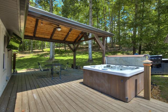 18131 Morganton Hwy, Morganton, GA 30560