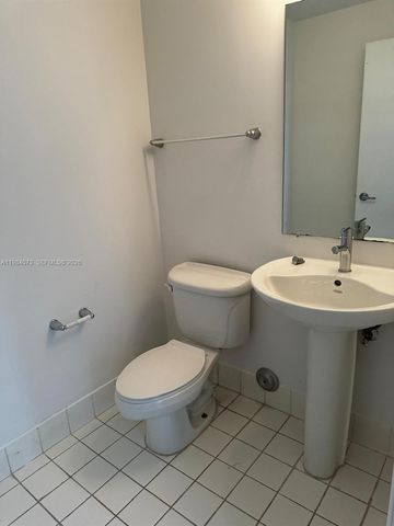 601 NE 36th St 1808, Miami, FL 33137