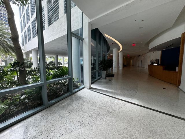 601 NE 36th St 1808, Miami, FL 33137