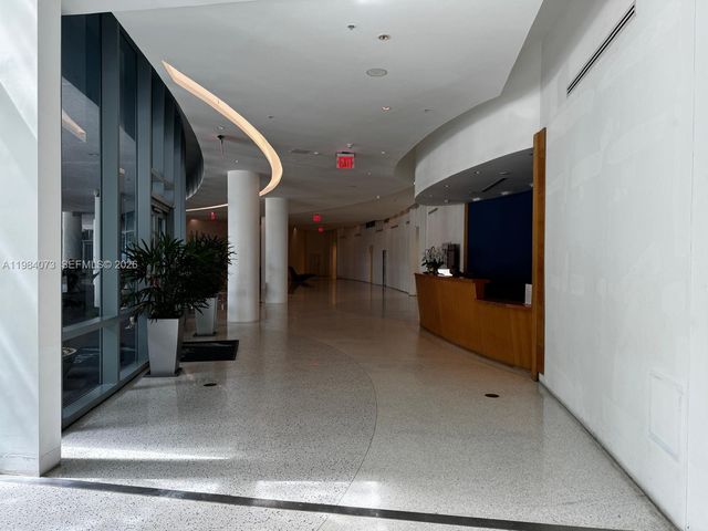 601 NE 36th St 1808, Miami, FL 33137