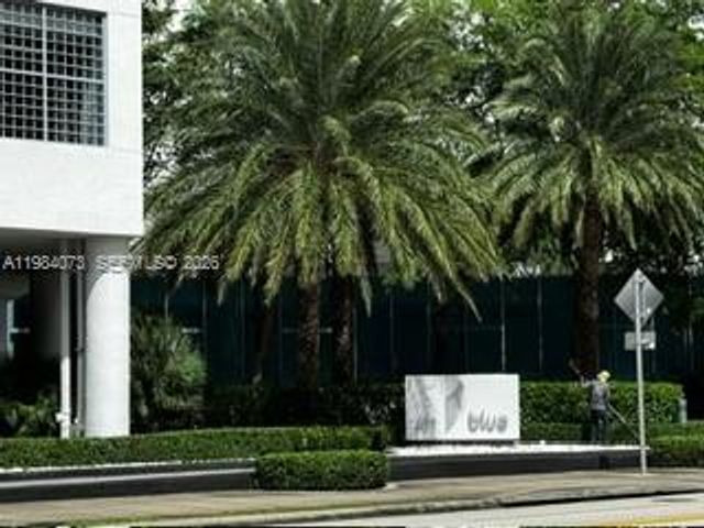 601 NE 36th St 1808, Miami, FL 33137