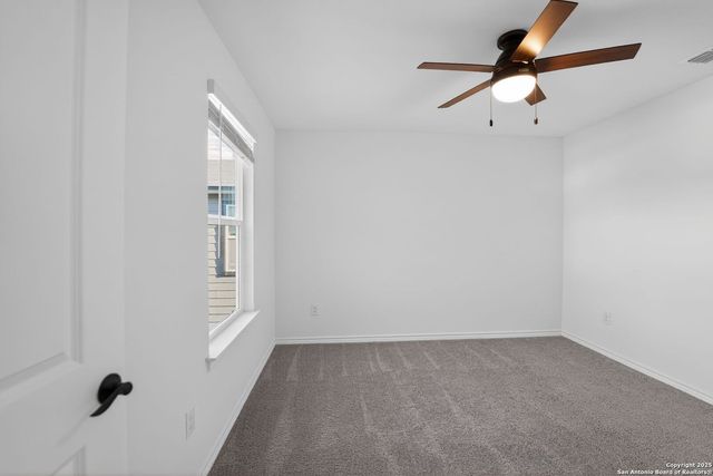 14430 Calaveras, Elmendorf, TX 78112