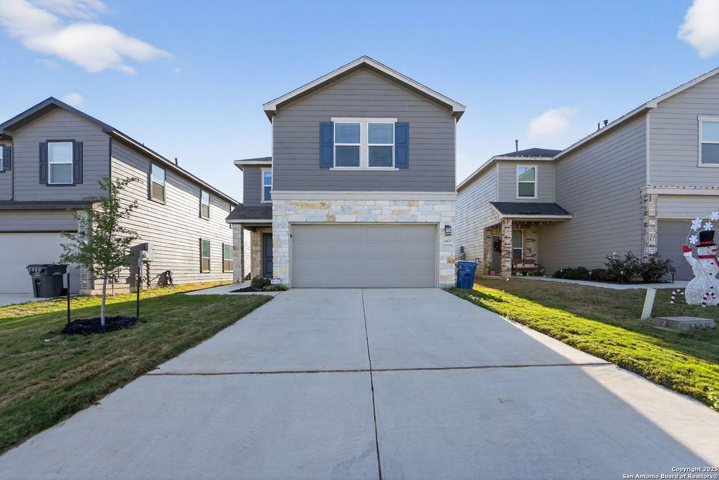 14430 Calaveras, Elmendorf, TX 78112