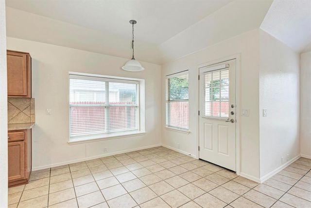 412 Golden Eagle LN, Leander, TX 78641