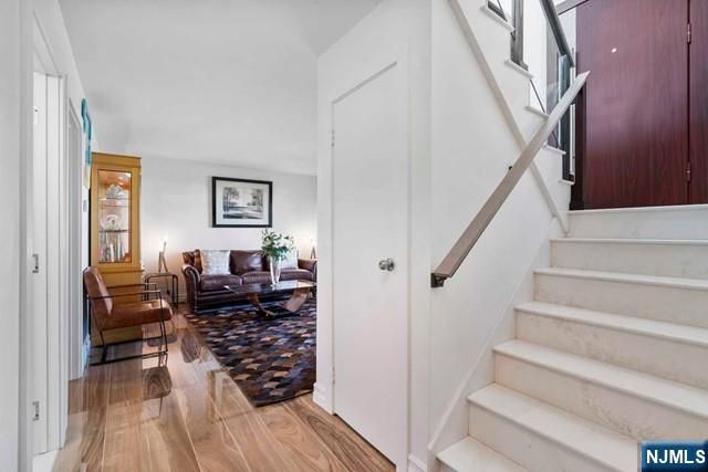 531 Chestnut Place, Teaneck, NJ 07666