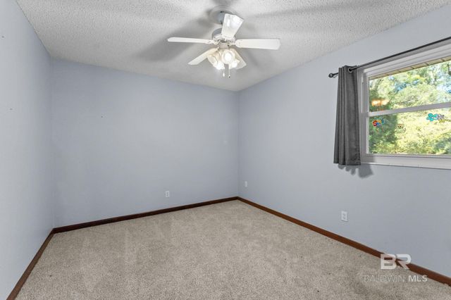 32989 Antietam Road, Lillian, AL 36549