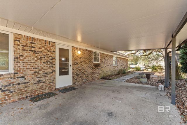 32989 Antietam Road, Lillian, AL 36549