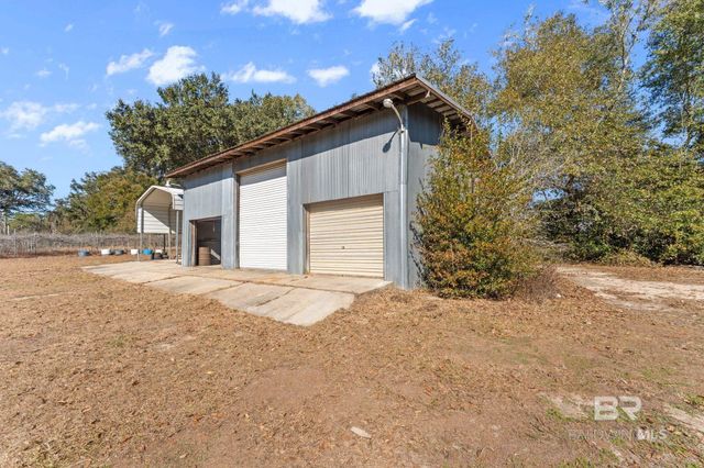 32989 Antietam Road, Lillian, AL 36549