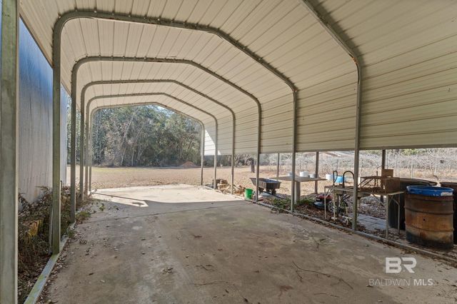 32989 Antietam Road, Lillian, AL 36549