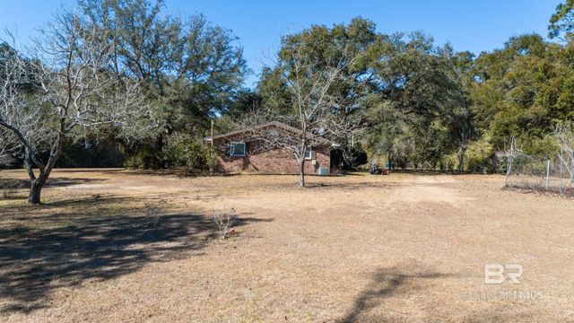 32989 Antietam Road, Lillian, AL 36549