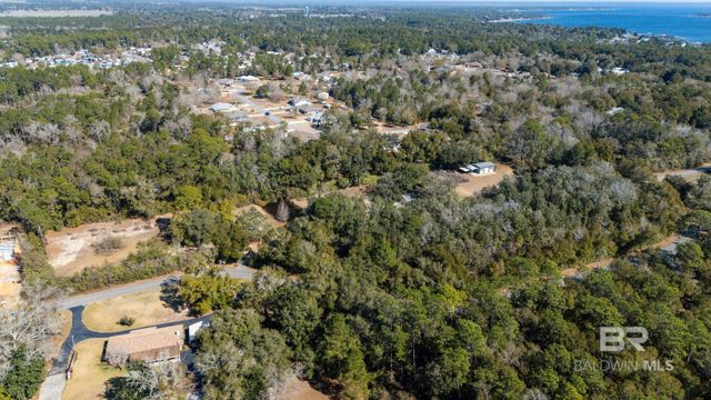 32989 Antietam Road, Lillian, AL 36549