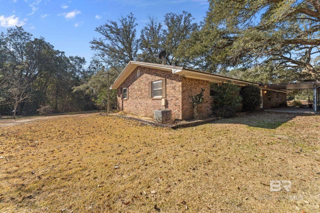 32989 Antietam Road, Lillian, AL 36549