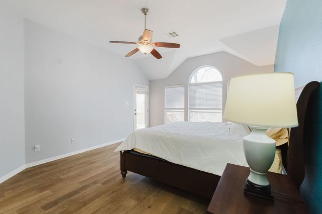 2915 Cashell Wood DR, Cedar Park, TX 78613