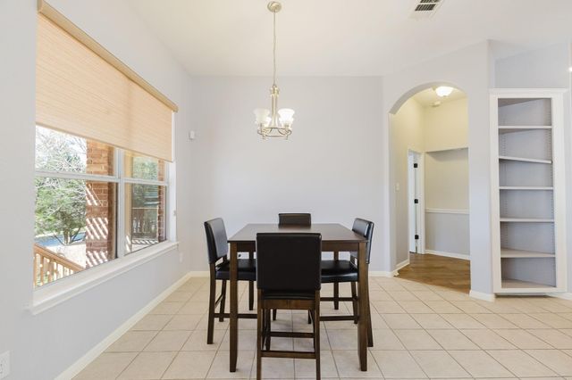 2915 Cashell Wood DR, Cedar Park, TX 78613