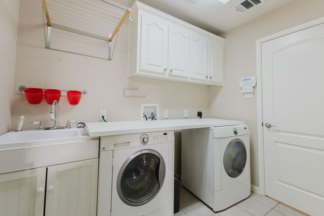 2915 Cashell Wood DR, Cedar Park, TX 78613