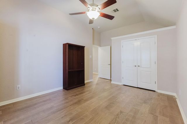 2915 Cashell Wood DR, Cedar Park, TX 78613