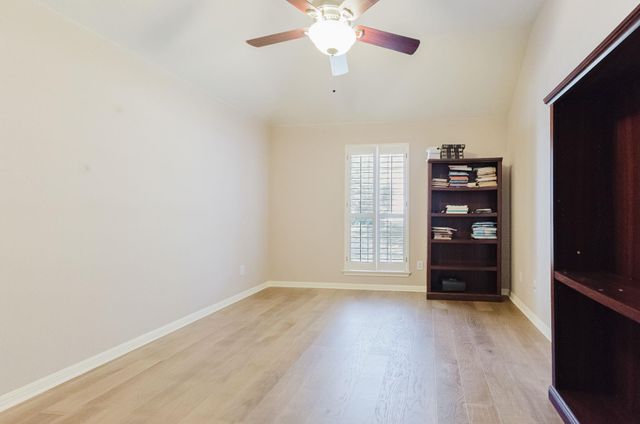 2915 Cashell Wood DR, Cedar Park, TX 78613