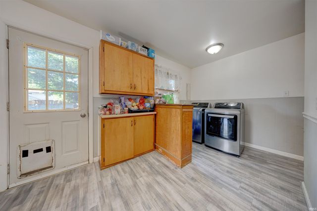 6612 E Oak Street, Evansville, IN 47715