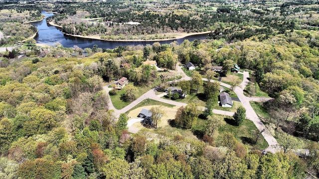 12 Dakota Ridge, Baraboo, WI 53913