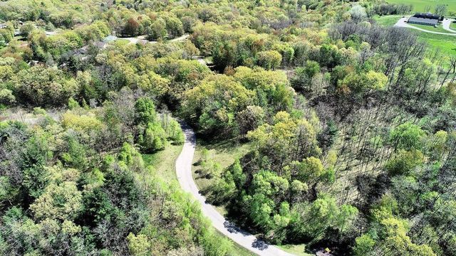 12 Dakota Ridge, Baraboo, WI 53913
