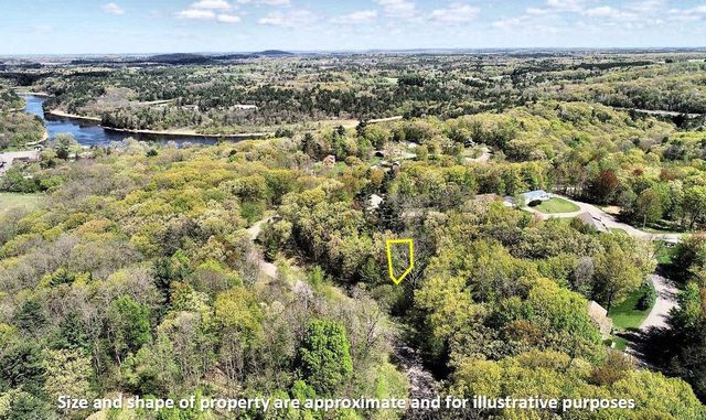 12 Dakota Ridge, Baraboo, WI 53913