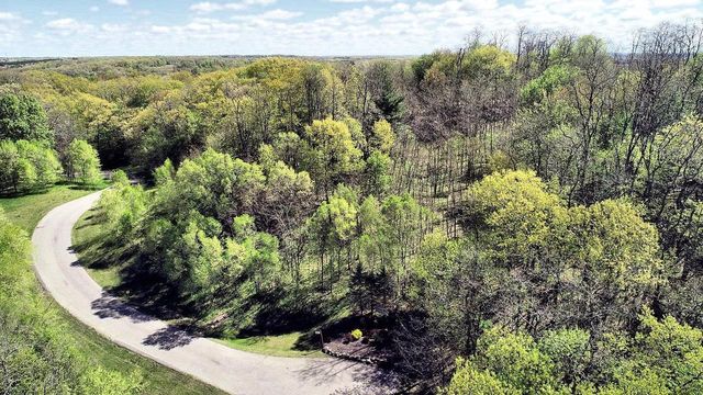 12 Dakota Ridge, Baraboo, WI 53913