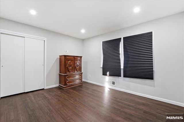 608 Covington Place, Franklin Lakes, NJ 07417