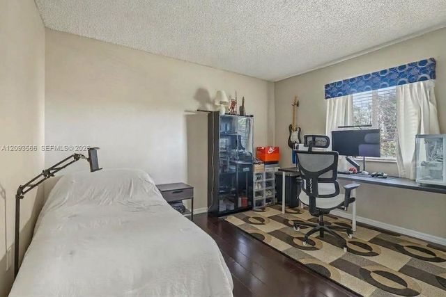 18047 SW 154th Court, Miami, FL 33187