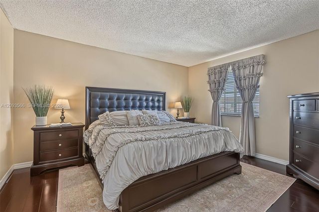 18047 SW 154th Court, Miami, FL 33187