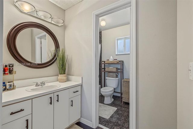 18047 SW 154th Court, Miami, FL 33187
