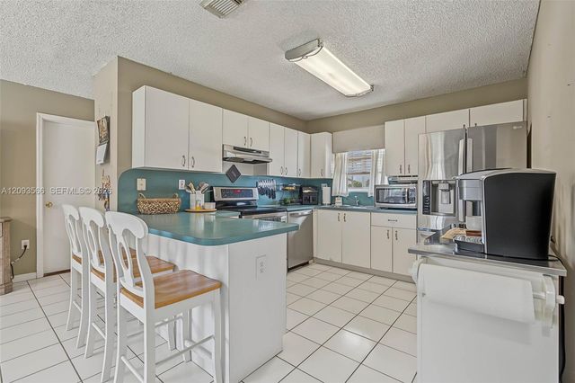 18047 SW 154th Court, Miami, FL 33187