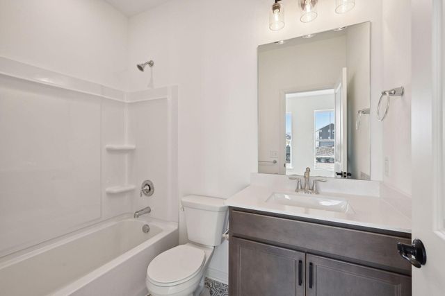 11646 Harbor Circle N, Dayton, MN 55369