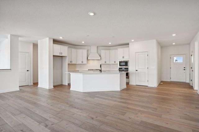 11646 Harbor Circle N, Dayton, MN 55369