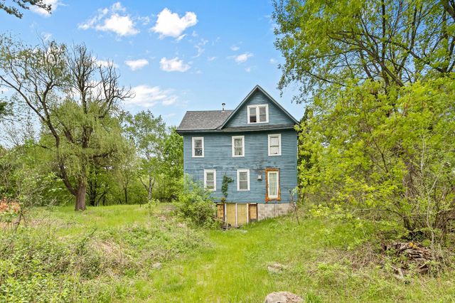 22018 Typo Creek Drive NE, Wyoming, MN 55092