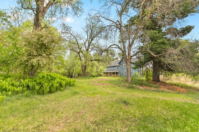 22018 Typo Creek Drive NE, Wyoming, MN 55092