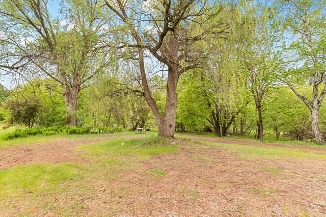 22018 Typo Creek Drive NE, Wyoming, MN 55092