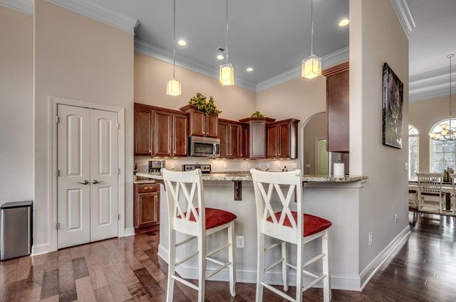 9060 Abingdon Dr., Myrtle Beach, SC 29579
