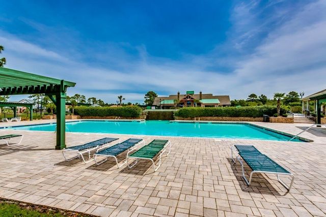 9060 Abingdon Dr., Myrtle Beach, SC 29579
